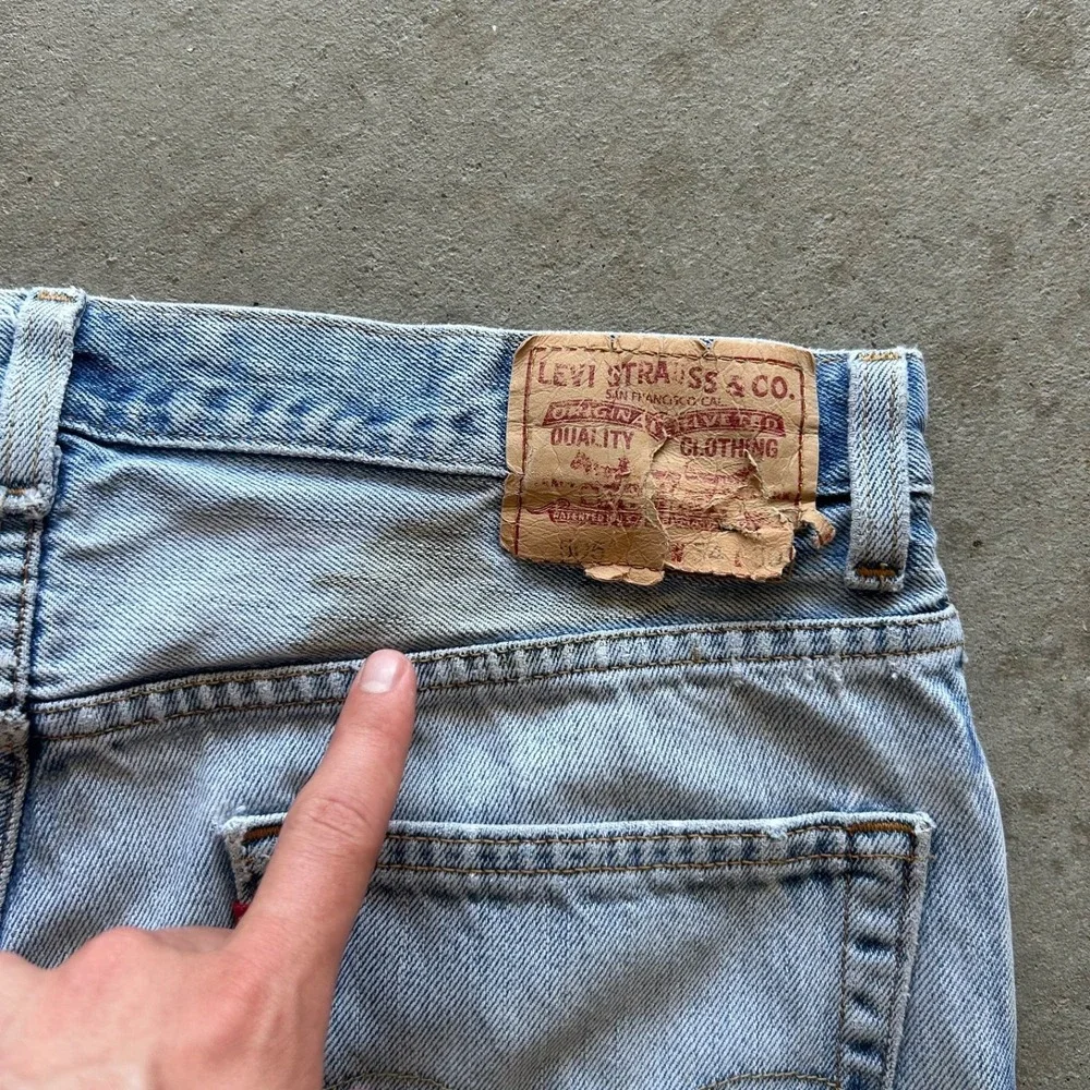Vintage‎ Levis 505 Jeans Size 34x30 Blue Medium Wash Denim Regular Straight Leg